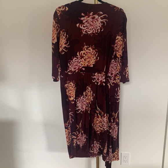 Wrap dress - Picture 6 of 9